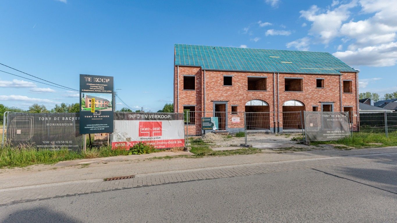 Ruime nieuwbouwwoning  foto {{pictureIndex}}