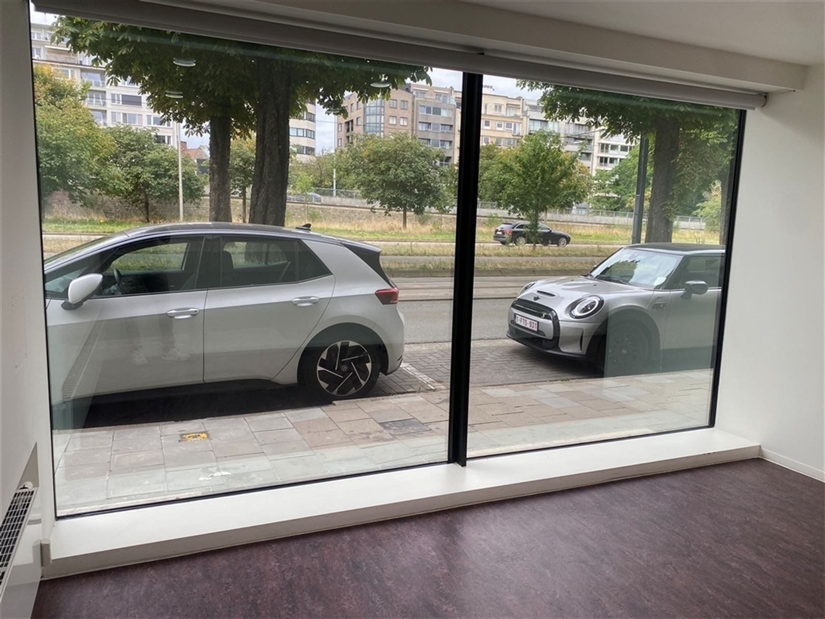 Gerenoveerd kantoor op commerciële zichtlocatie bij Zuidpark foto 14