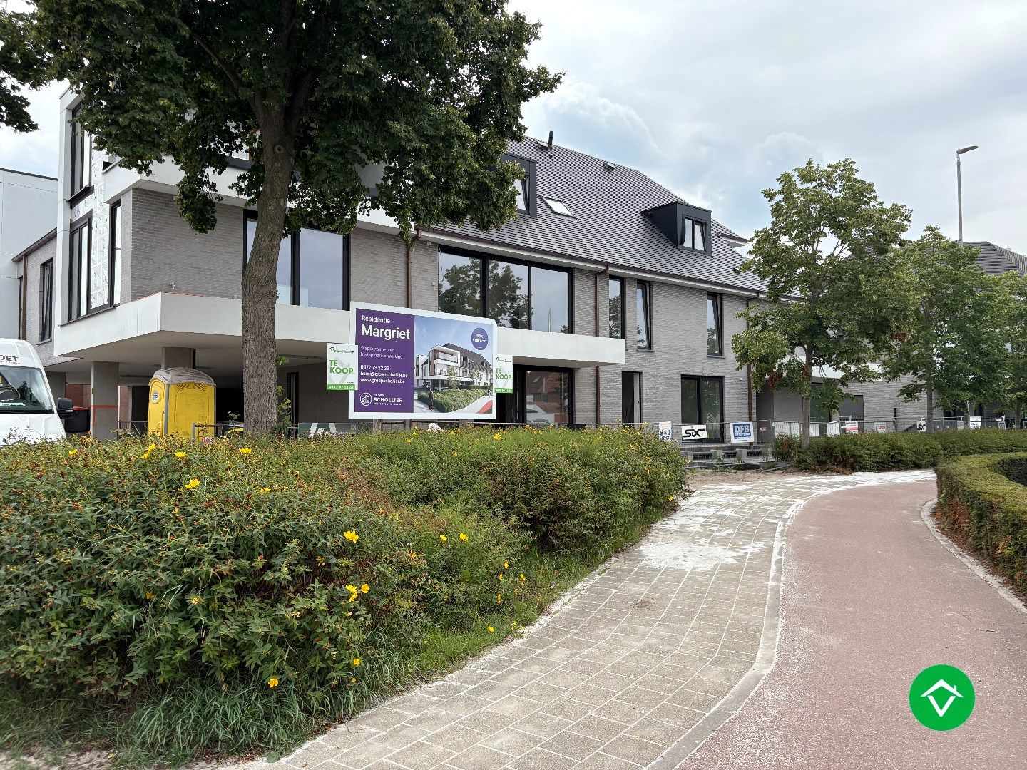Nieuwbouwappartement met 2 slaapkamers en 1 terras in centrum Koekelare  foto {{pictureIndex}}