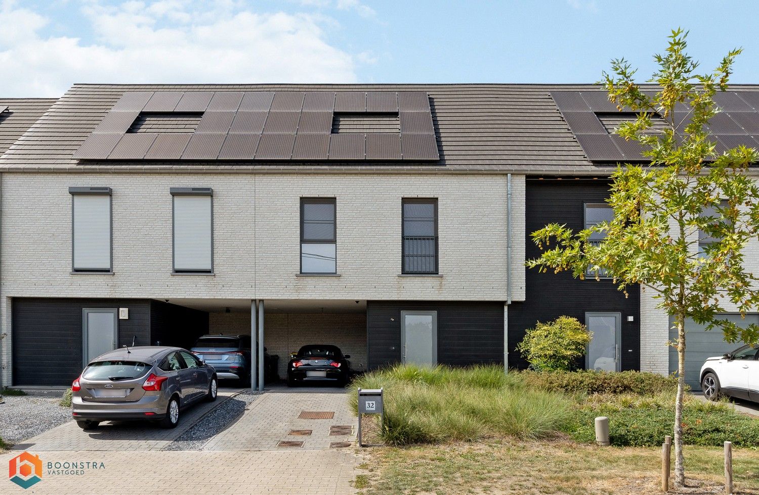 Moderne energiezuinige woning met 3 slpkrs te Heist op den Berg foto {{pictureIndex}}