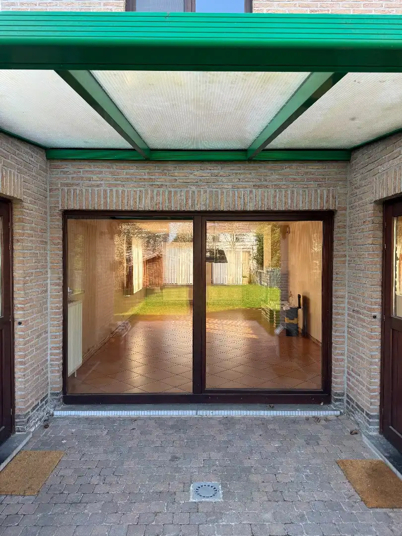 Een ruime 3-gevelwoning met tuin en garage foto 21
