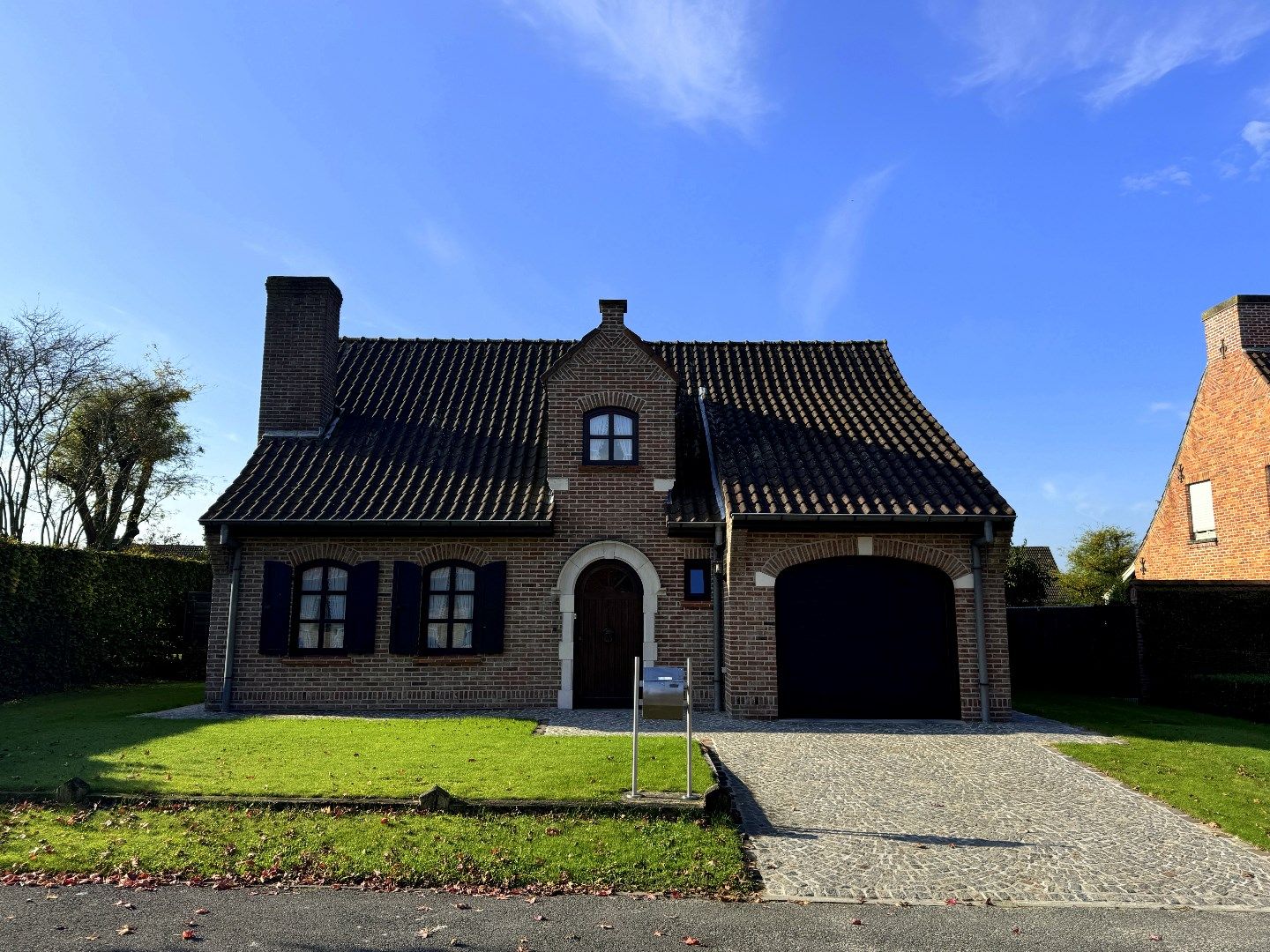 Villa met 4 slaapkamers, garage en zonnige tuin te koop in residentiële omgeving vlakbij Gullegem-centrum foto 18