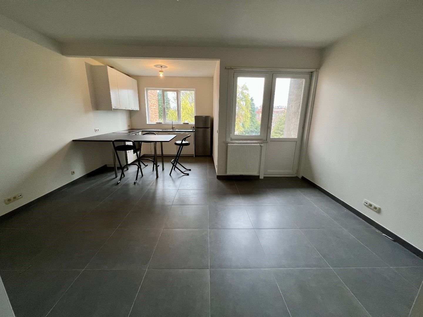 Volledig gerenoveerd 1slpk appartement op zeer aangename ligging! foto 8