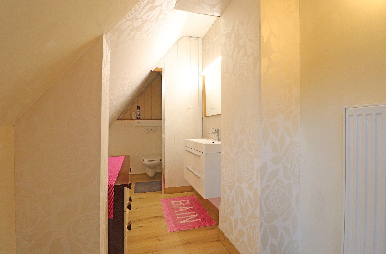 Gerenoveerde woning op 818 m² foto 10