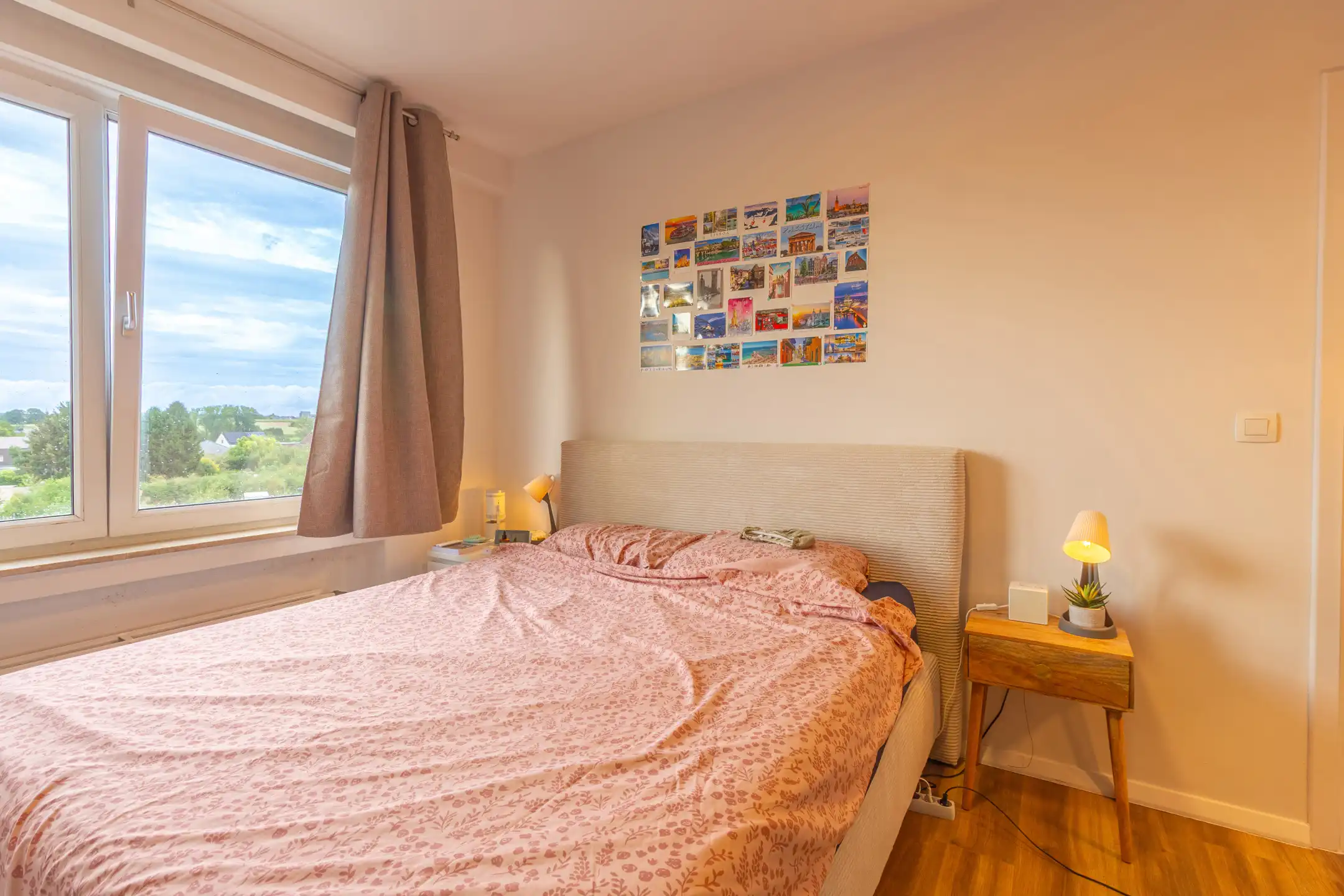 Gerenoveerd appartement met 2 slaapkamers Sint-Pieters-Leeuw foto 10