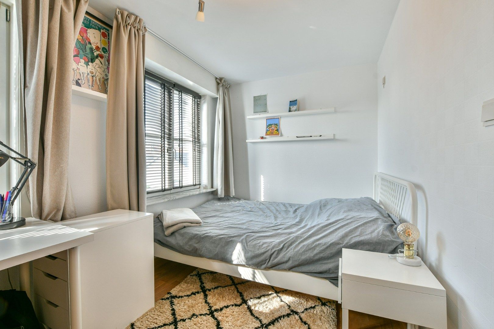 Prachtig gerenoveerde villa met charmante elementen in het centrum van Lissewege! foto 29