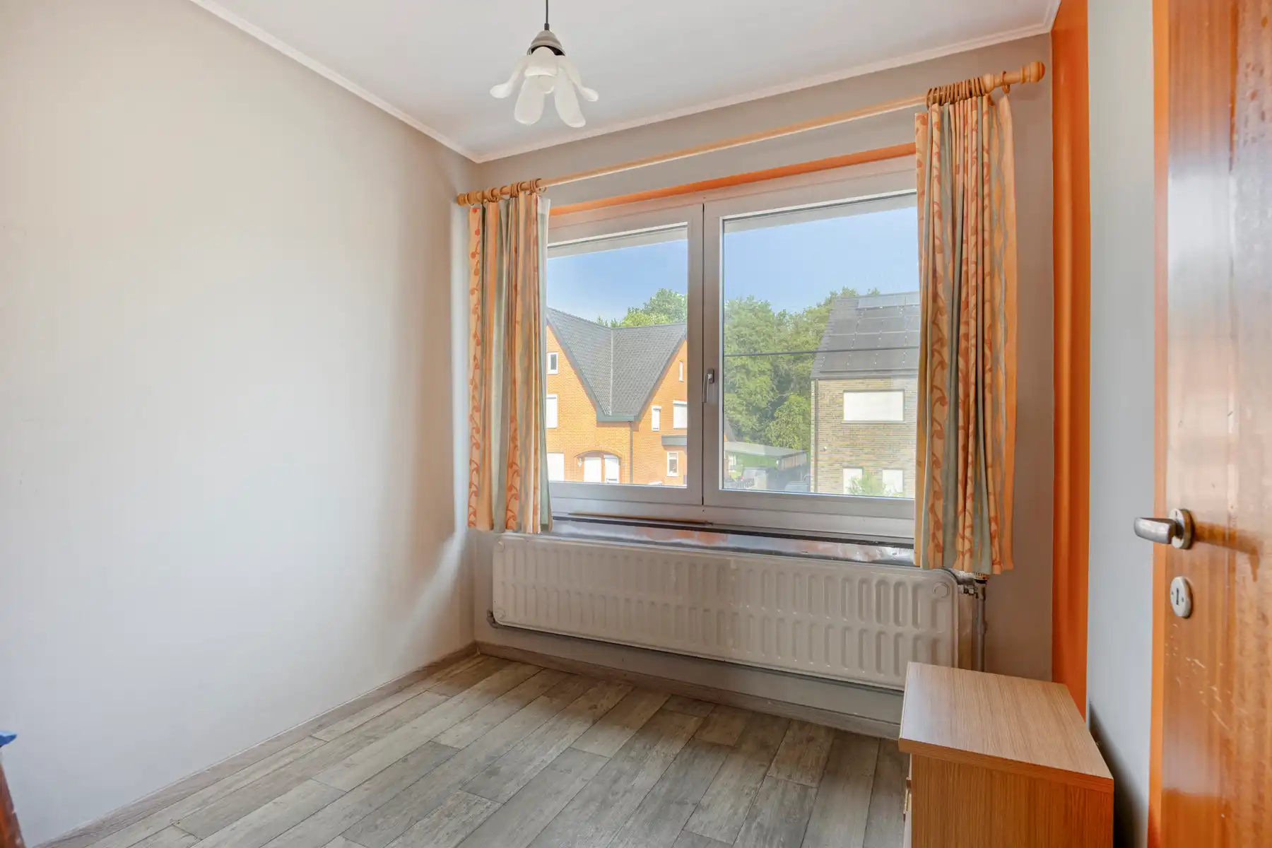 Halfvrijstaande woning met 3 slaapkamers foto 19