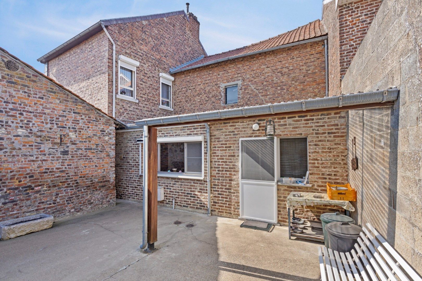 Verzorgde woning met mooie tuin en leuke weide, rustig gelegen en prachtig uitzicht foto 22
