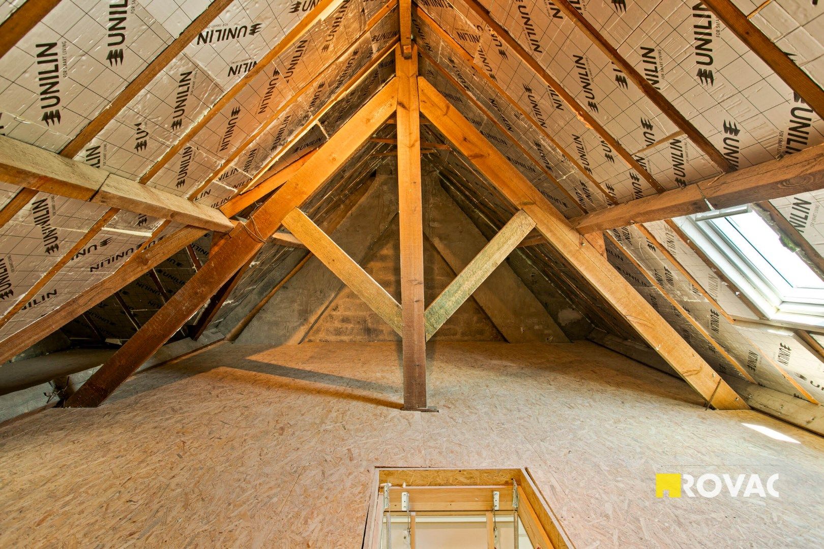 Kwalitatief gerenoveerde HOB in het landelijke Beitem/Roeselare foto 21