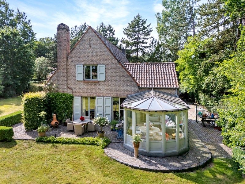 Exclusieve villa op ruim perceel met weiland – luxe, charme en eindeloze mogelijkheden foto 2