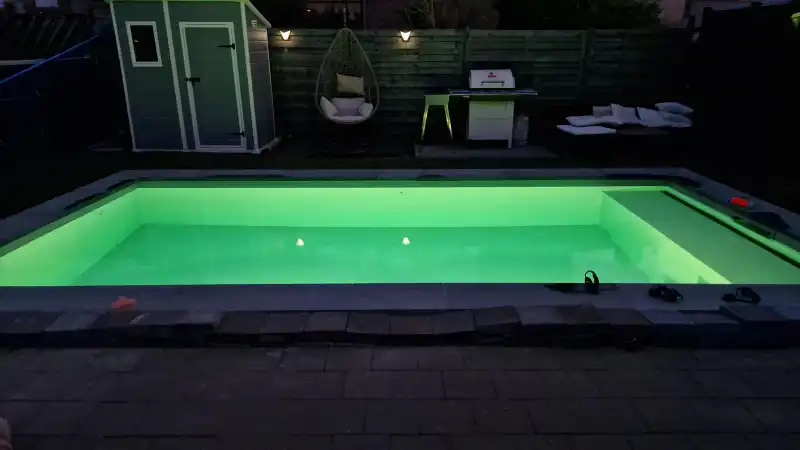 Verrassend ruime woning met zwembad! foto 19
