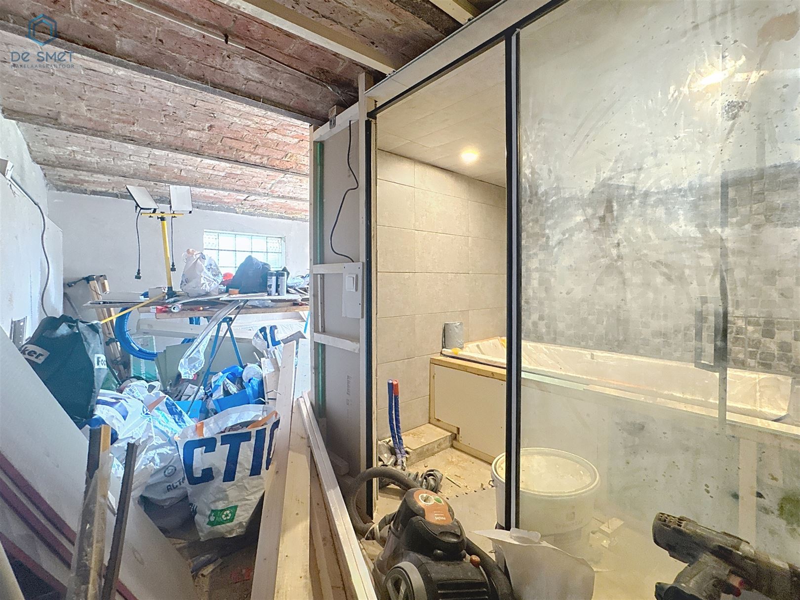 Instapklare gerenoveerde woning foto 10