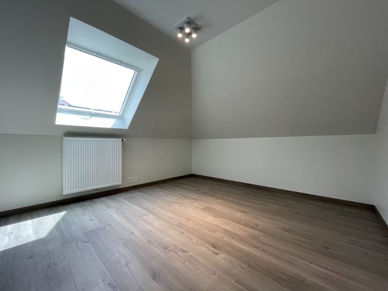 Stijlvolle woning tussen Sint-Pietersstation en het Miljoenenkwartier foto 12