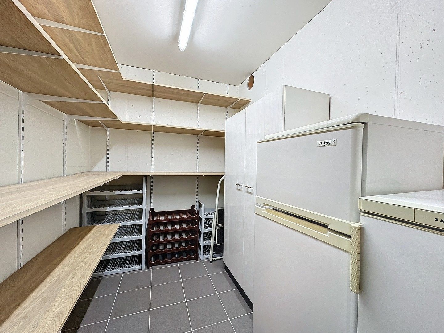 Residentieel woonappartement (120m²) met 3 grote zonneterrassen. foto 14