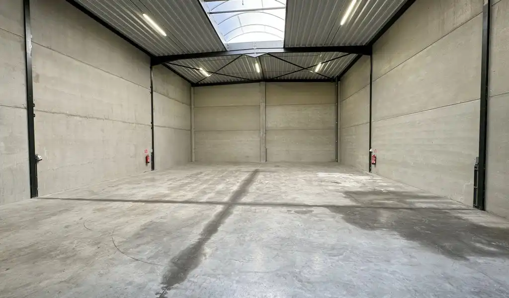 Nieuwbouw opslagruimte te huur in Sint-Lenaarts foto 4