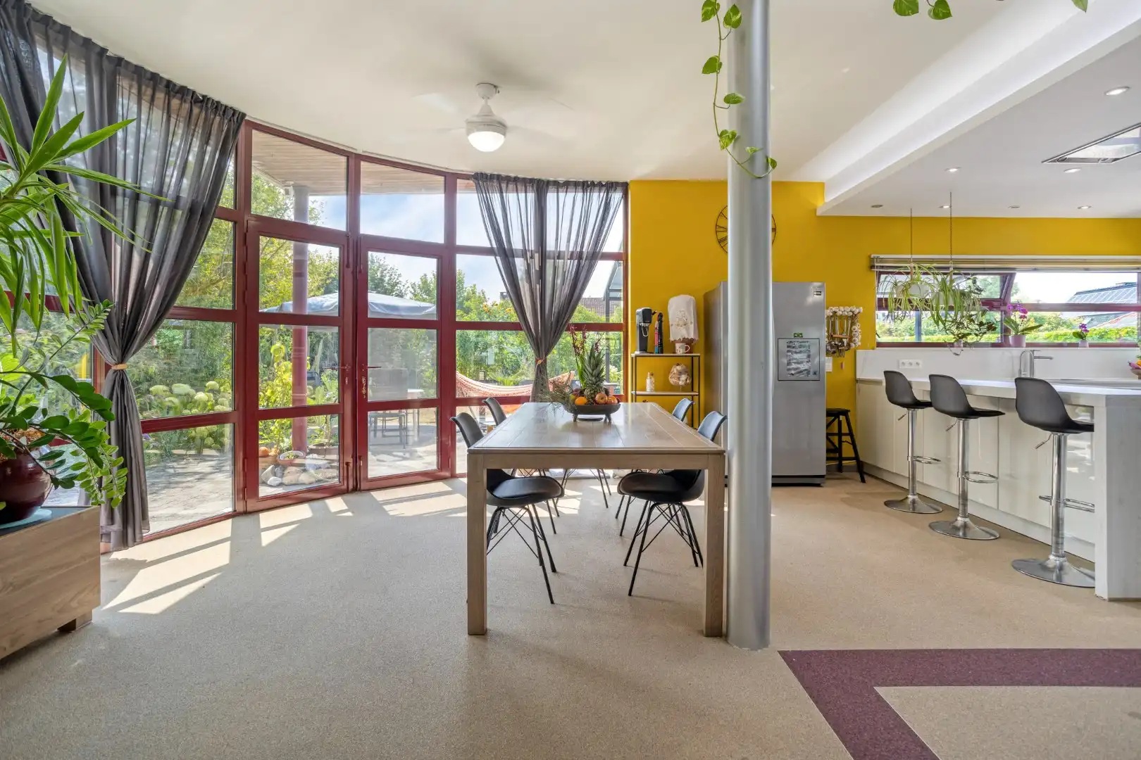 Woning met 3 slpks en zwembad, rustig gelegen op 741 m² (ZW) te St.-Jozef-Olen ! foto 4