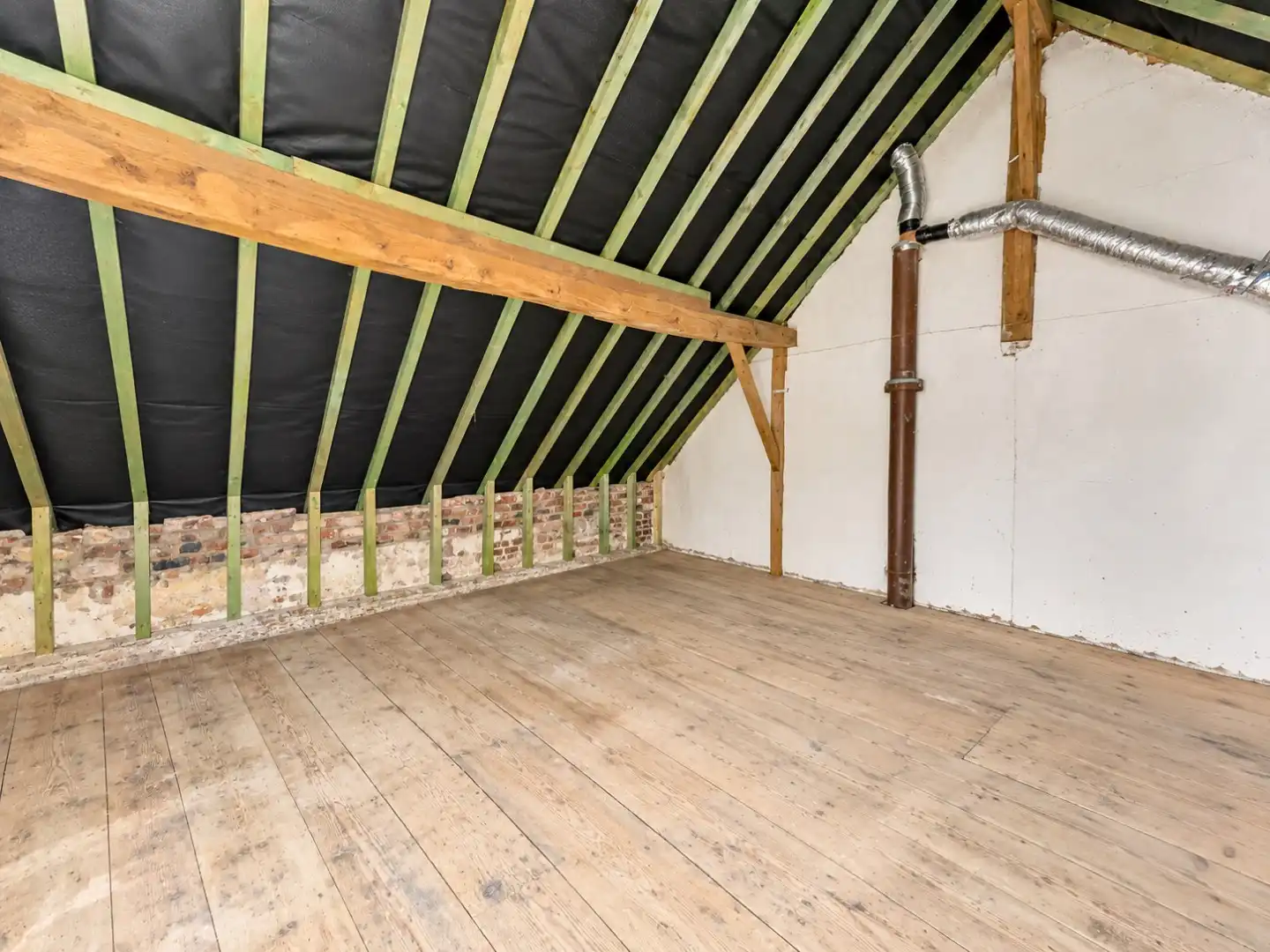Ruime woning met tal van mogelijkheden op topligging in het centrum van Tongeren-Borgloon foto 12