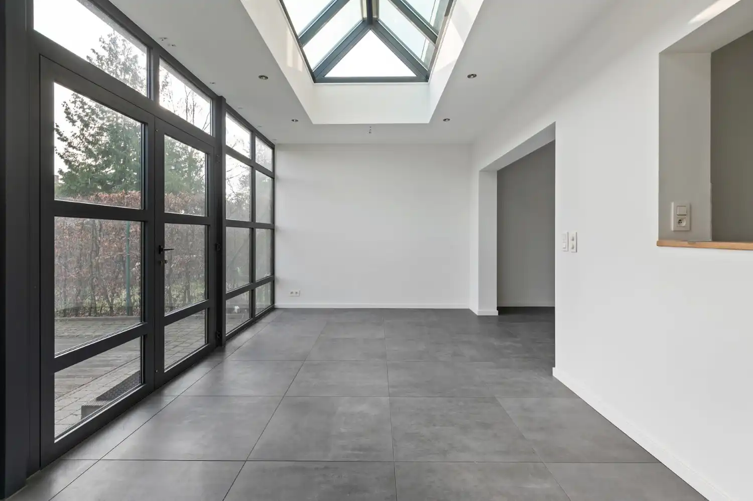 INSTAPKLARE WONING MET 3 SLK, TUIN EN GARAGE! foto 5