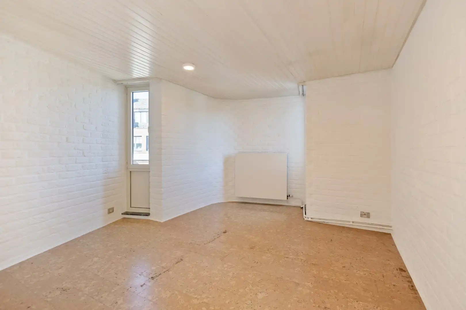 Instapklare woning met 3 SLPKS en leuke tuin in Mol - Ginderbuiten !  foto 11