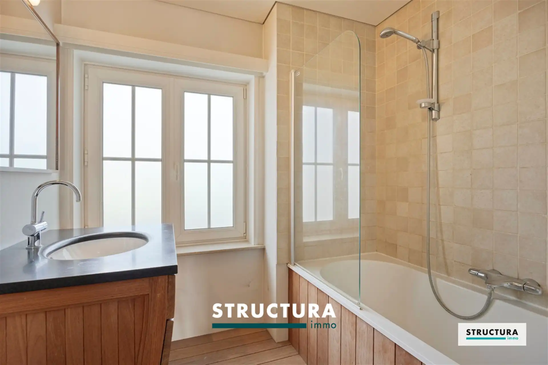 Villa met luxe-afwerking in het idyllische Kobbegem! foto 21