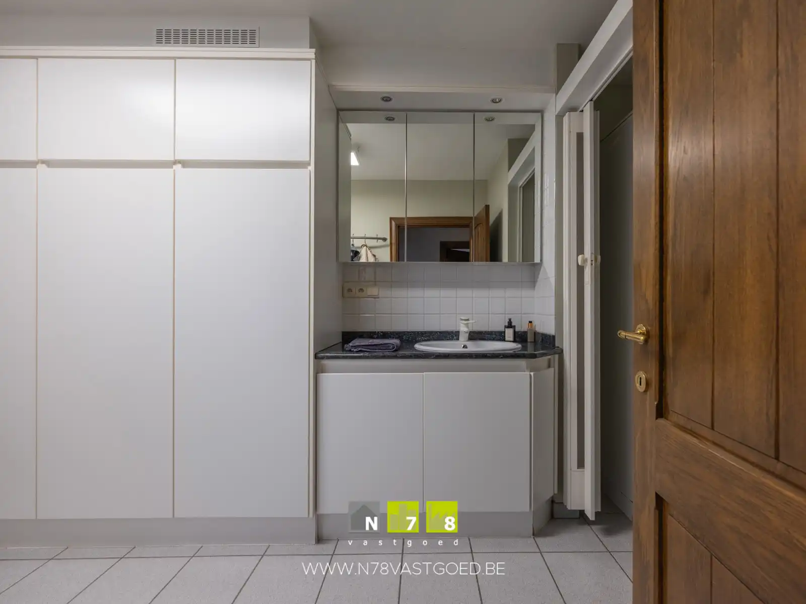 VRIJSTAANDE WONING MET EEN PRACHTIGE BUITENBELEVING foto 9