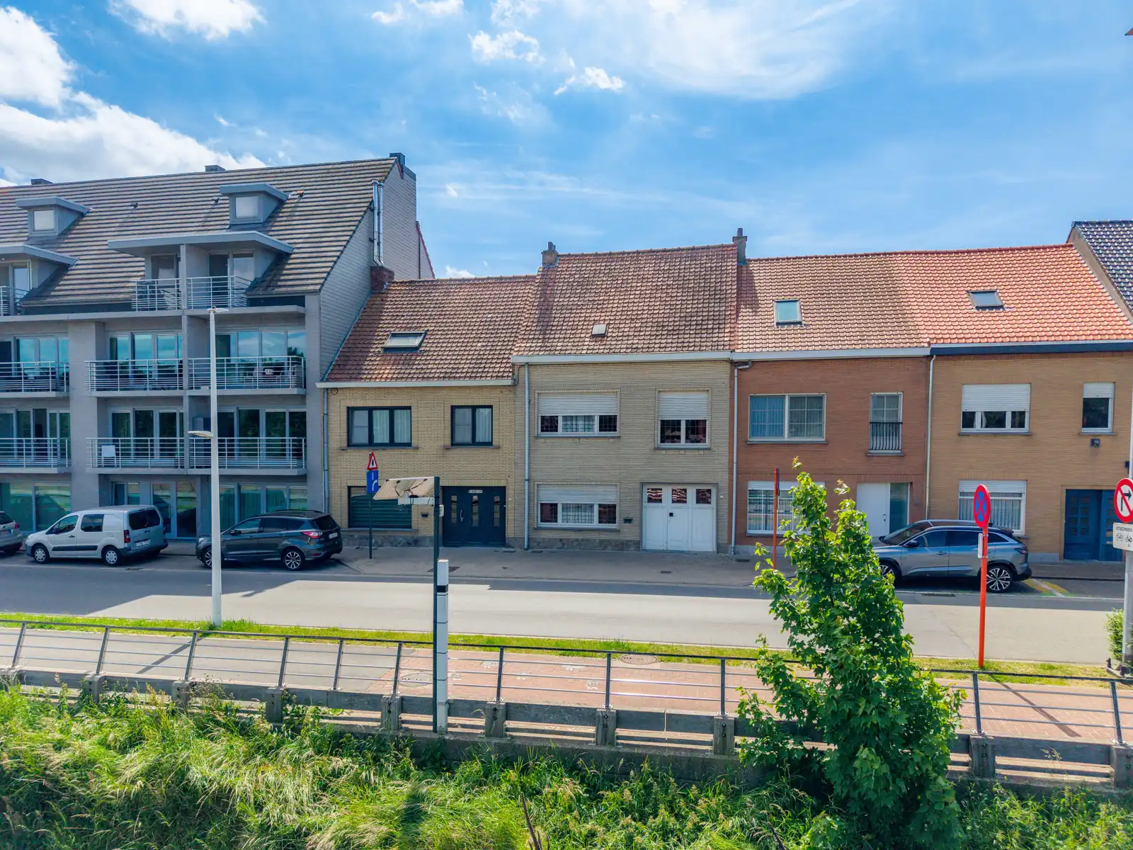 Ruime rijwoning met garage te koop nieuwpoort stad foto 15