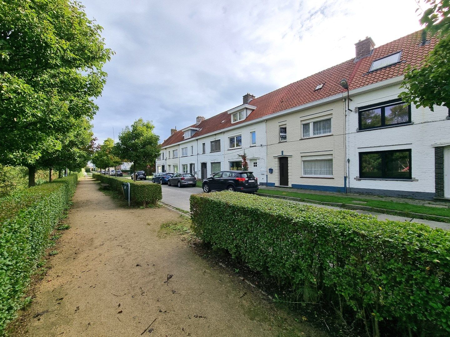 Te renoveren woning in Zeebrugge thv het Sint-Donaaspark foto 1