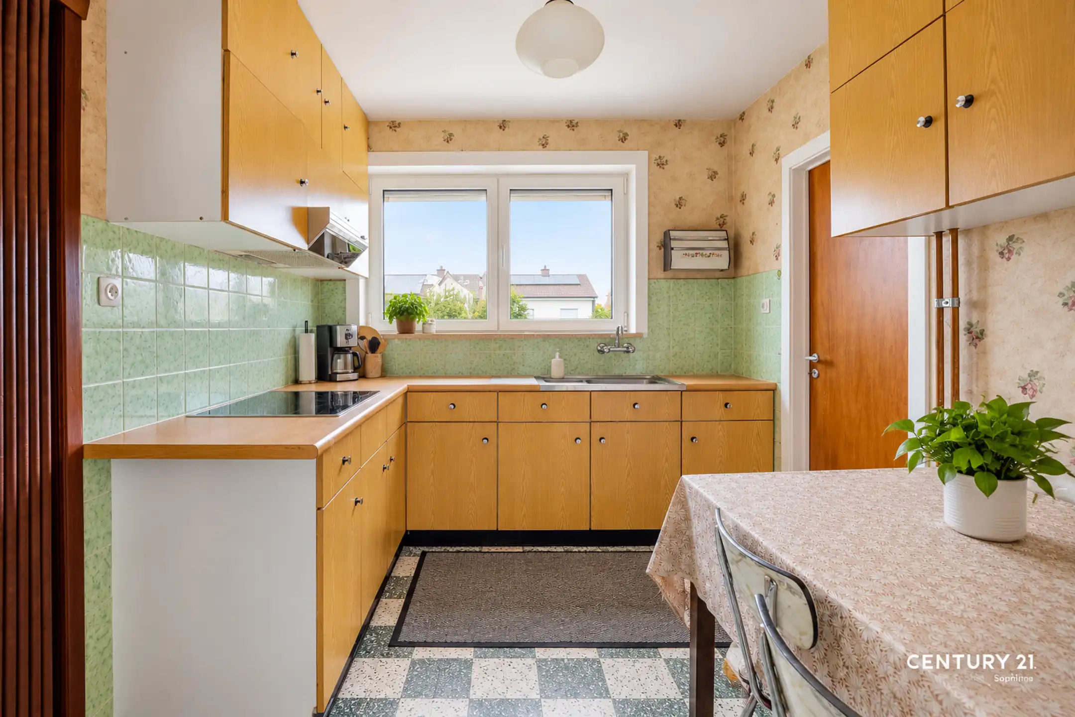 Rustig gelegen gezinswoning met 3 slaapkamers foto 8