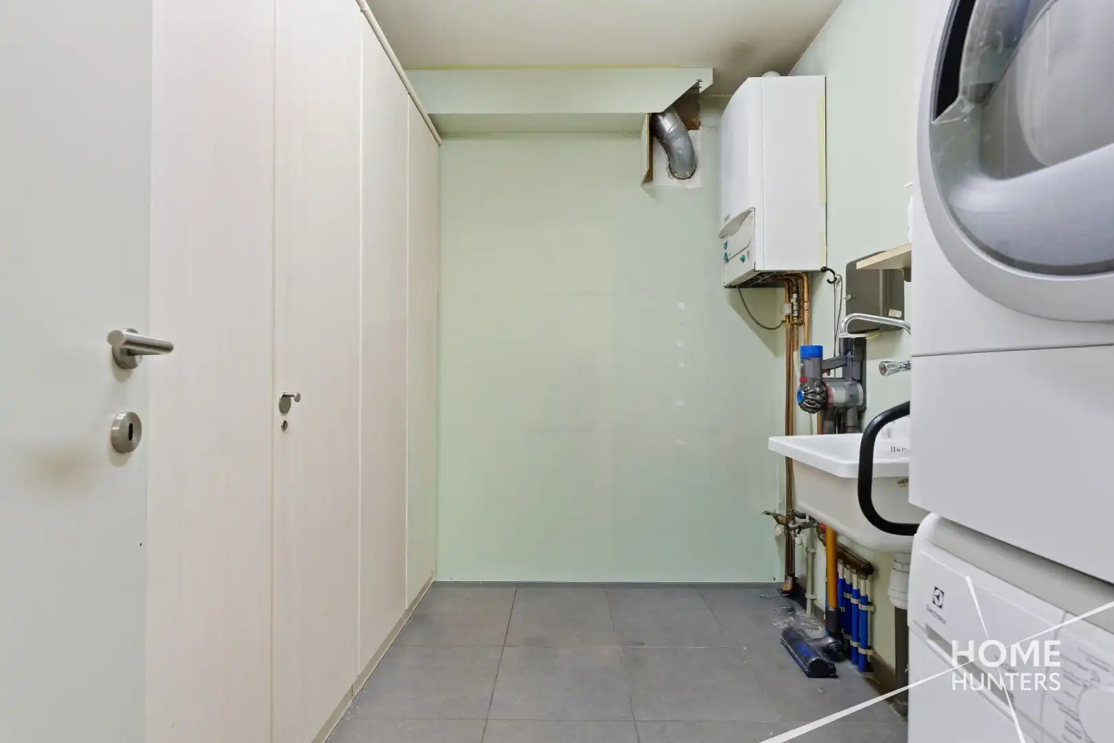 Appartement met 2 slaapkamers en garage te Kortemark! foto 11