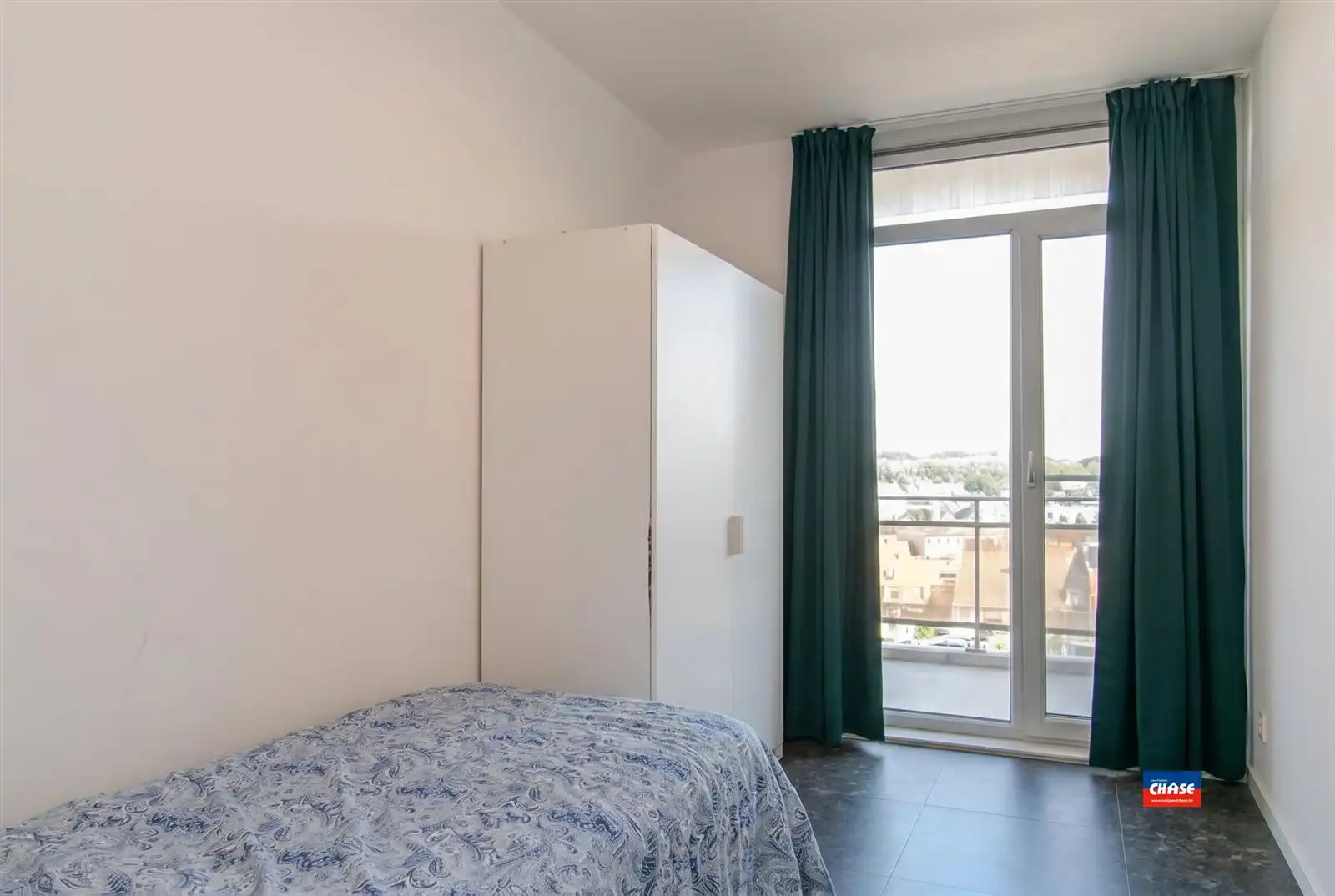 Instapklaar appartement met 3 slaapkamers, groot terras en kelderberging foto 8