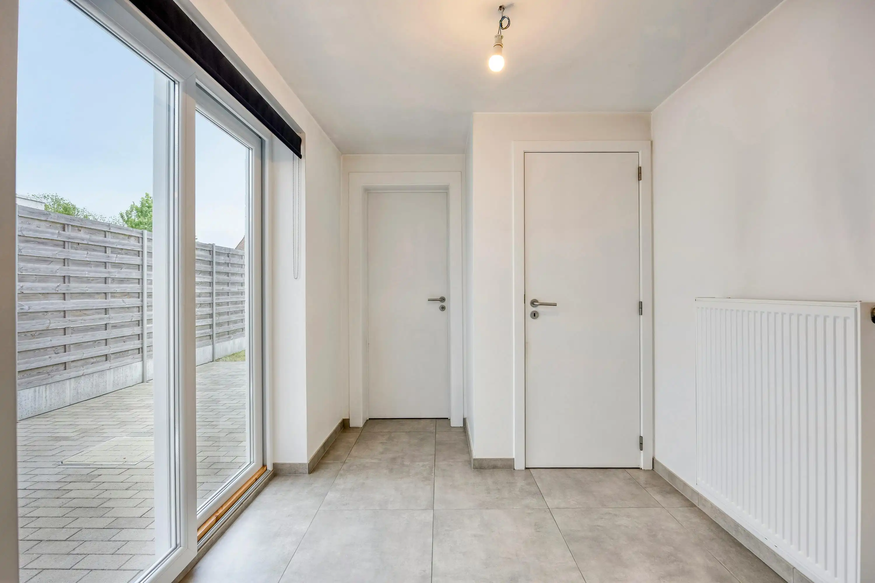 Recent gerenoveerd huis met 3 kamers te koop in Beveren-Leie foto 9