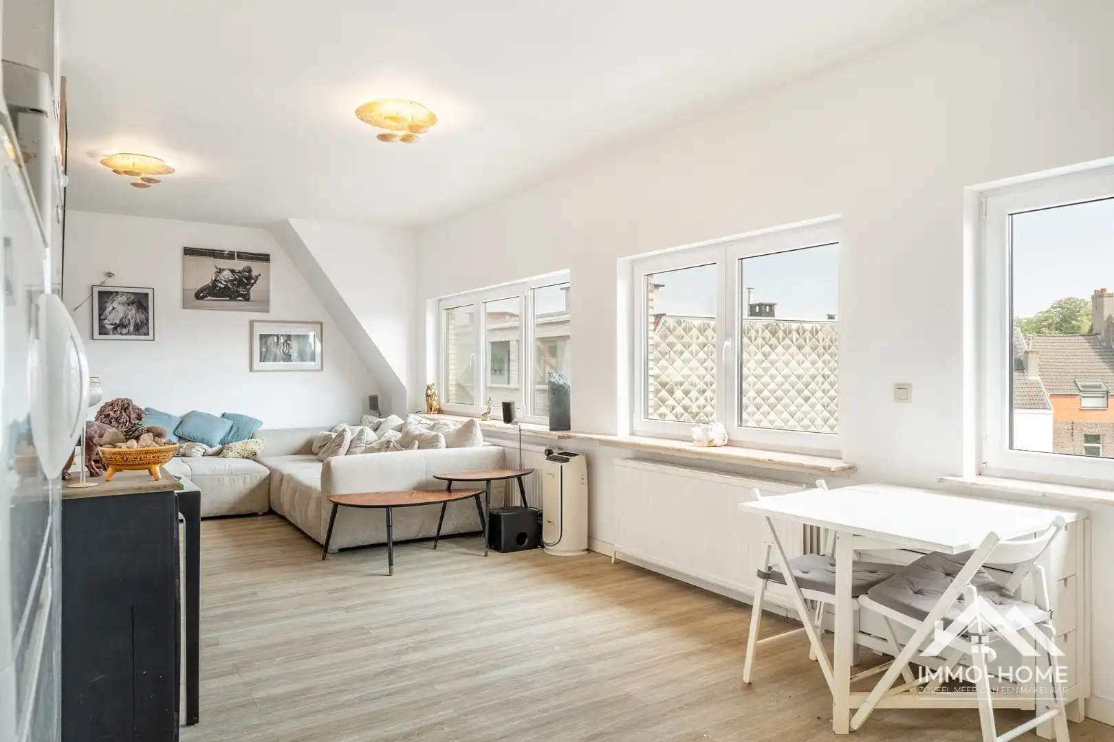 Instapklaar dakappartement met garage op een boogscheut van het centrum Gent!  foto 2