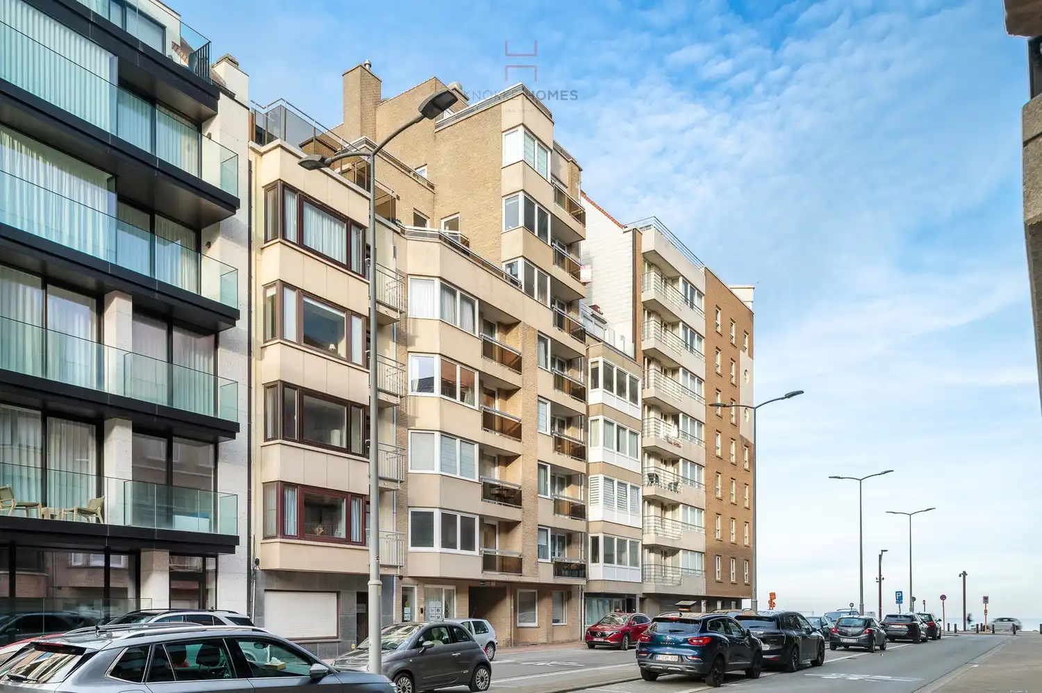 Drie slaapkamer appartement met zijdelings zeezicht en met 4 zonnige terrassen foto {{pictureIndex}}