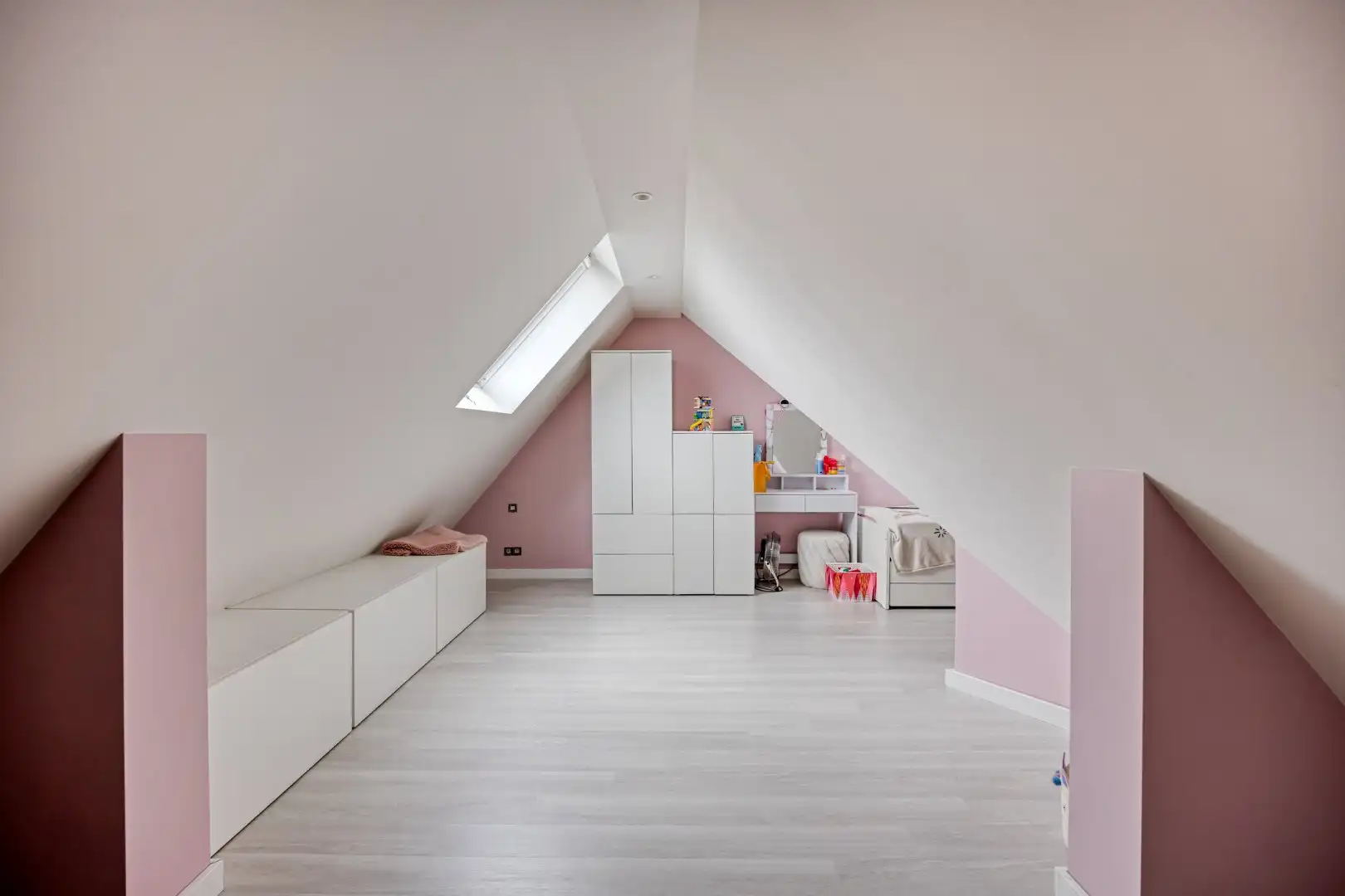 Goed en rustig gelegen gerenoveerde woning met 3 slaapkamers te Halle foto 15