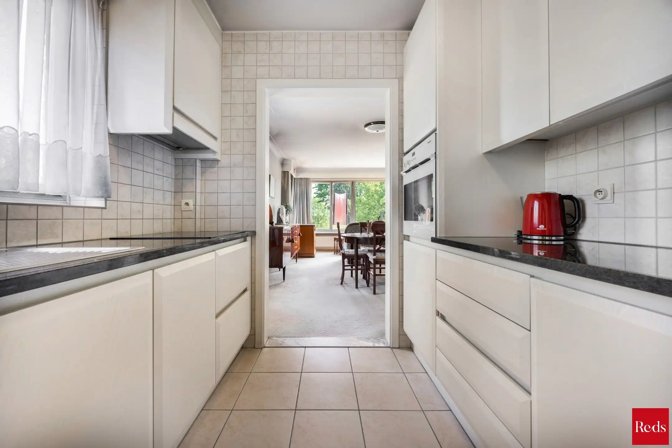 Hoekappartement met 2 slaapkamers en terras foto 9