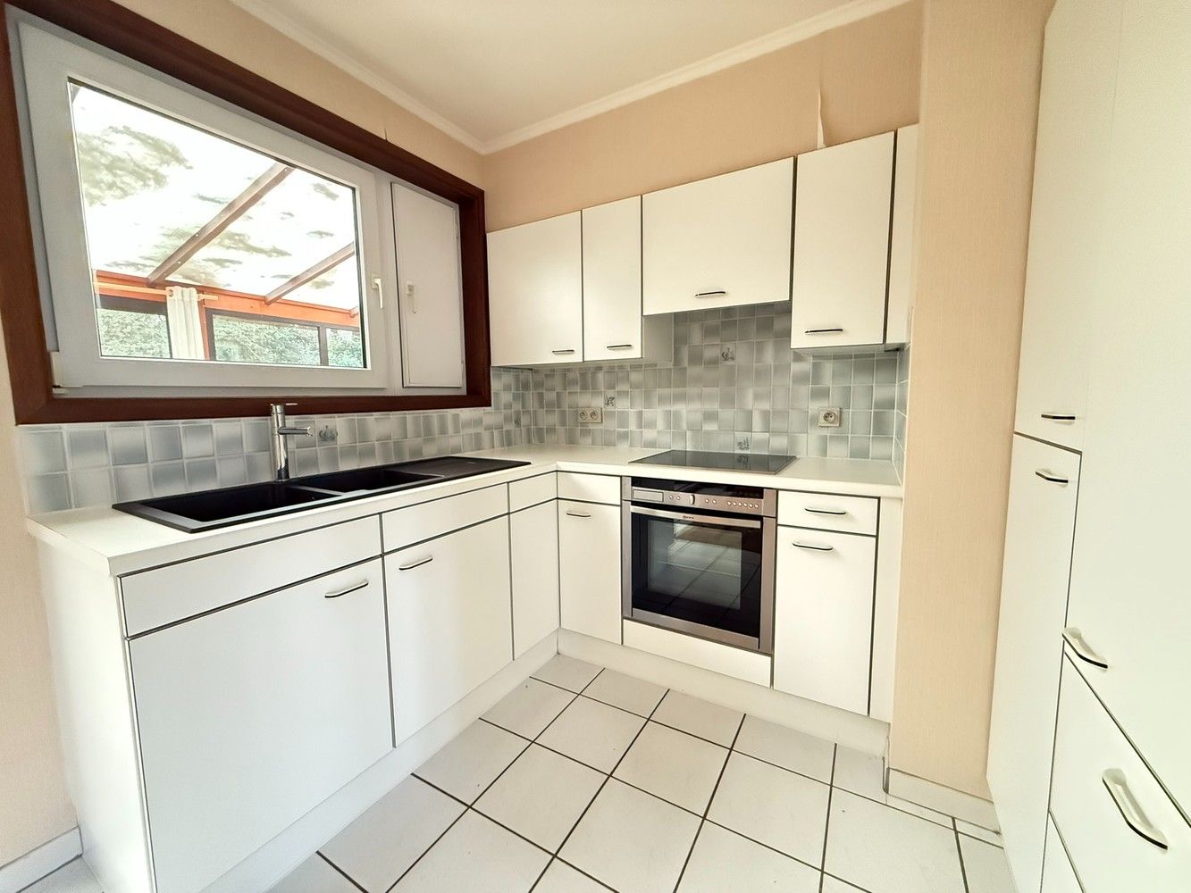 charmante recreatiewoning op een bijzonder rustige en landelijke locatie foto 5