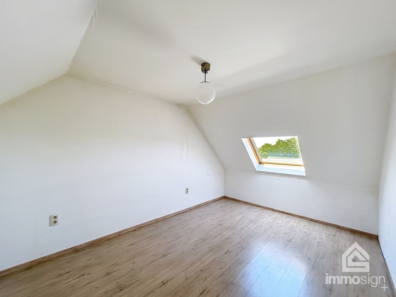 Ruim appartement met twee slaapkamers én twee terrassen te Hamont! foto 14
