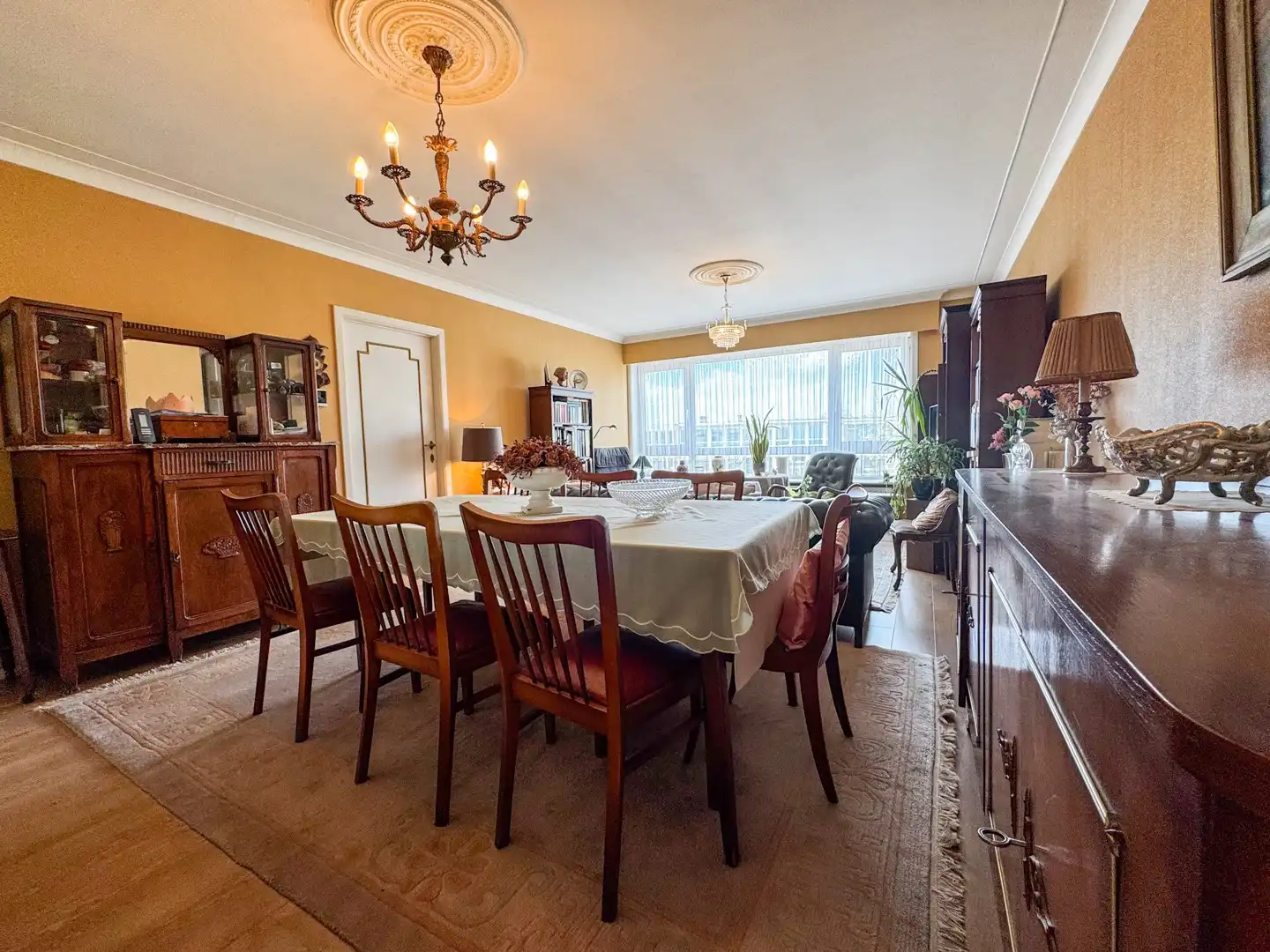 Ruim en energiezuinig 2 slp appartement in het centrum van Zomergem foto 5