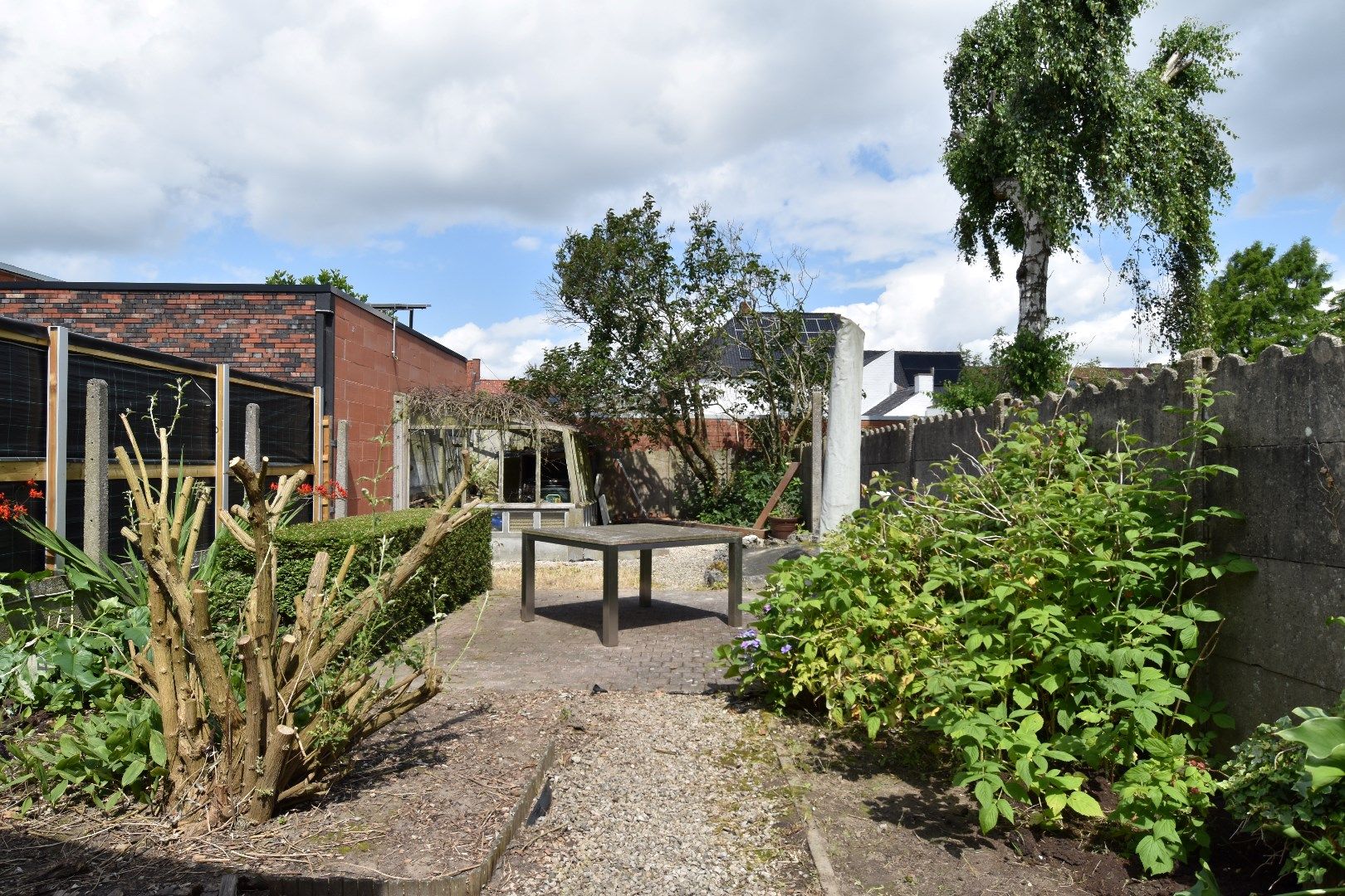 Instapklare woning met 3 slaapkamers en mooi stukje tuin te koop in Marke foto 14