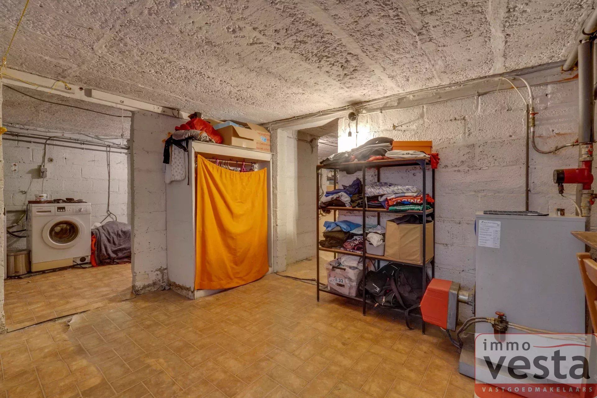 Knusse woning met 3 slaapkamers in Landen foto 25
