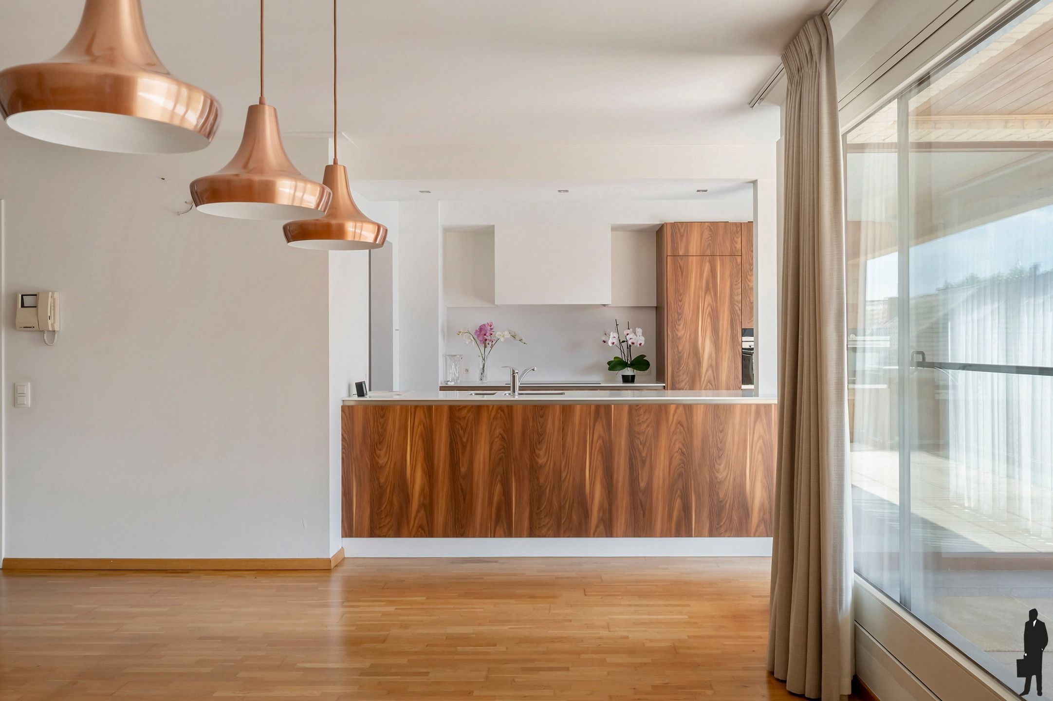 Ruim appartement van 123m² met zuidterras foto 5