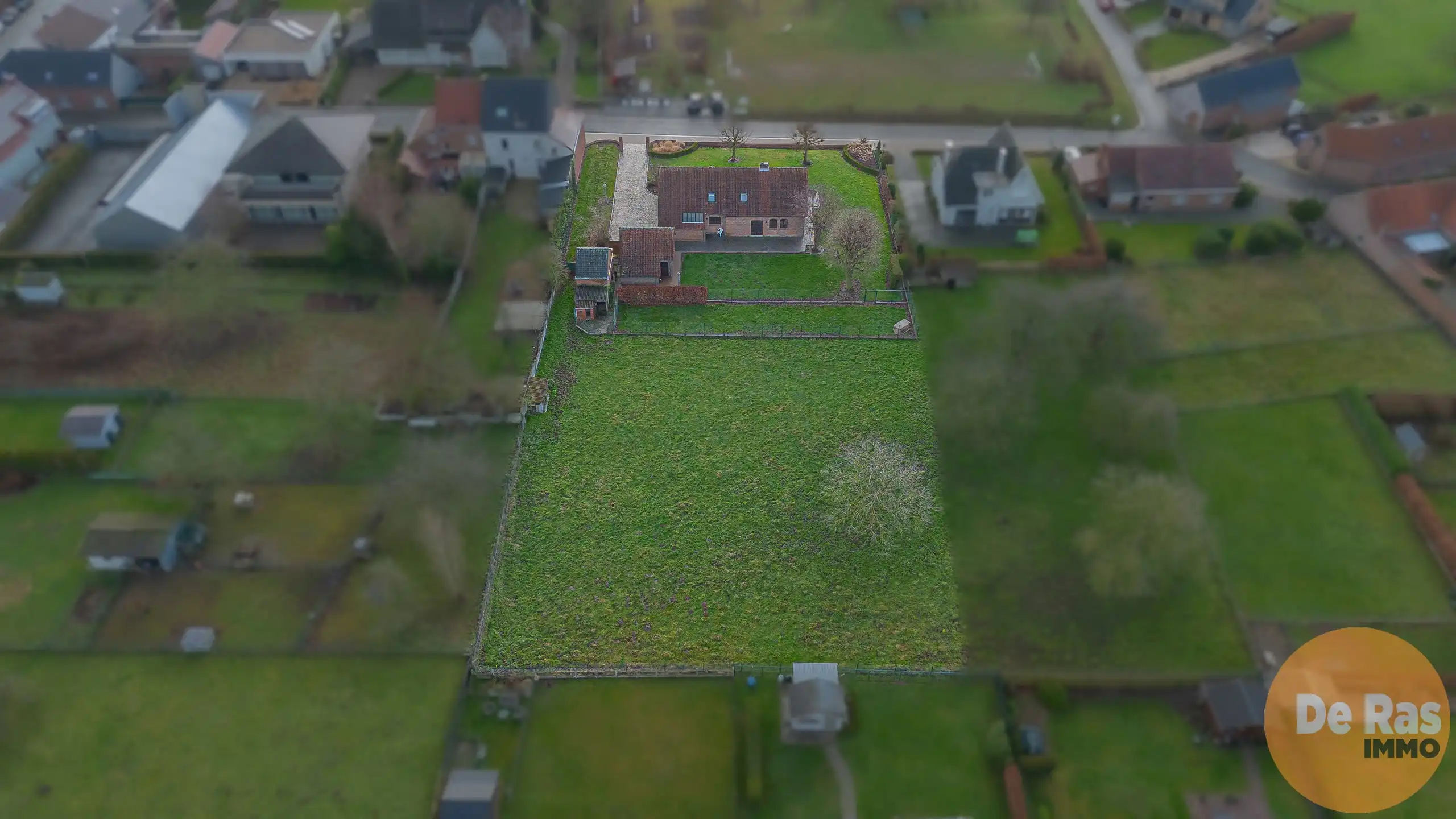 PAJOTTEGEM - landelijke woning op 30a  foto 3