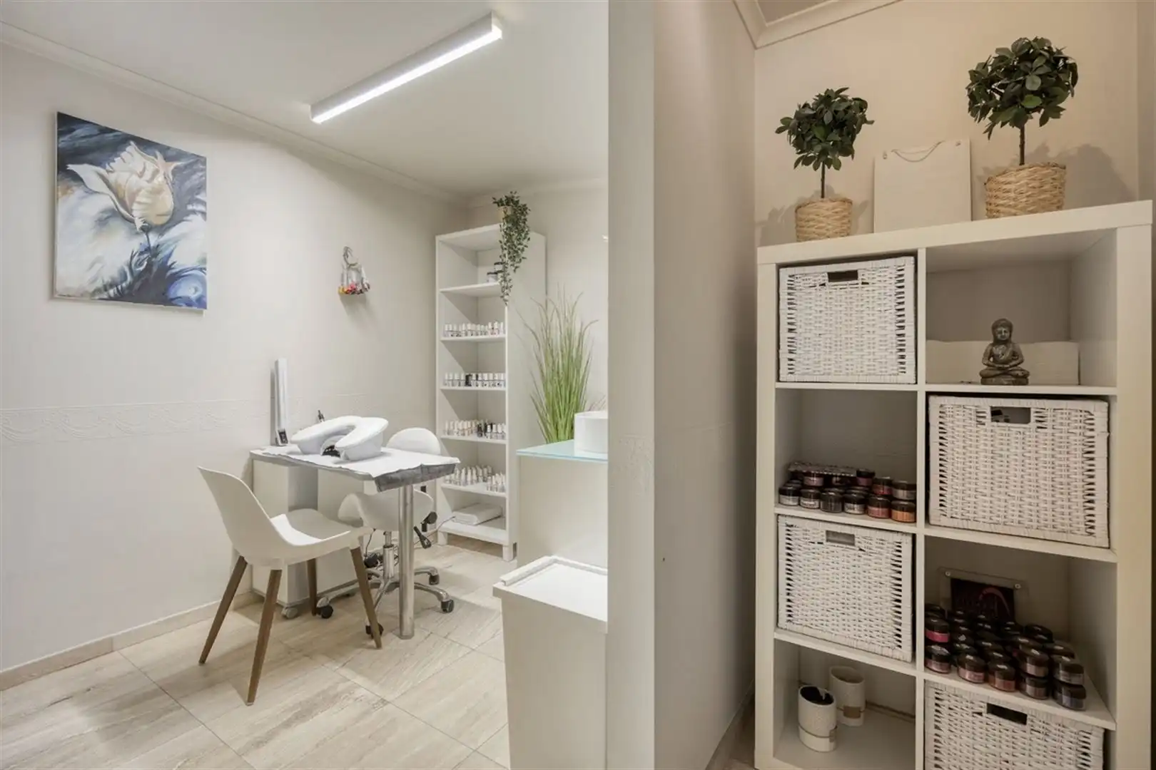 TE KOOP: Handelshuis op toplocatie te Heusden-Zolder! foto 8