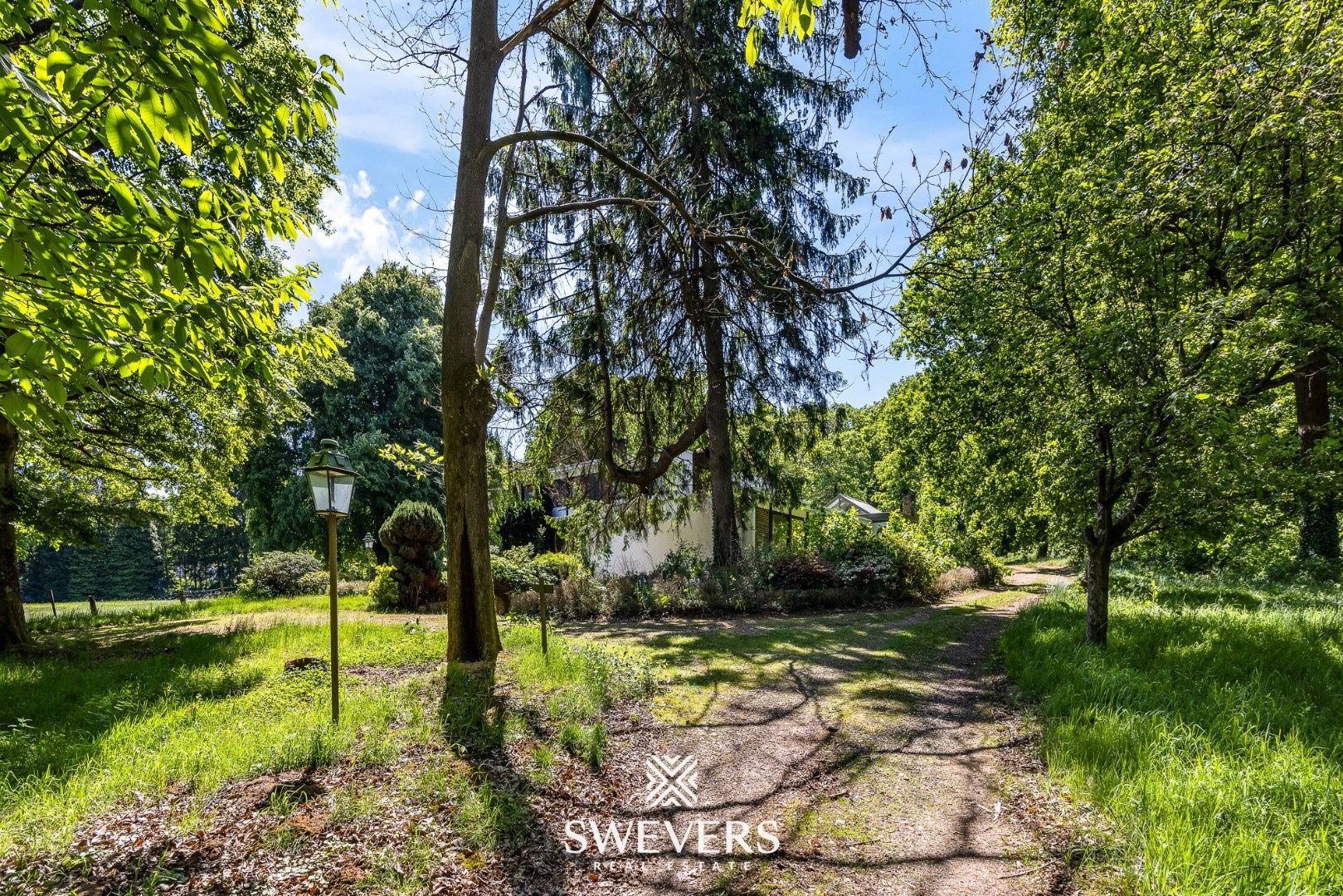 Authentieke villa in woonpark (Kayenberg) van 5ha 43a  foto 42