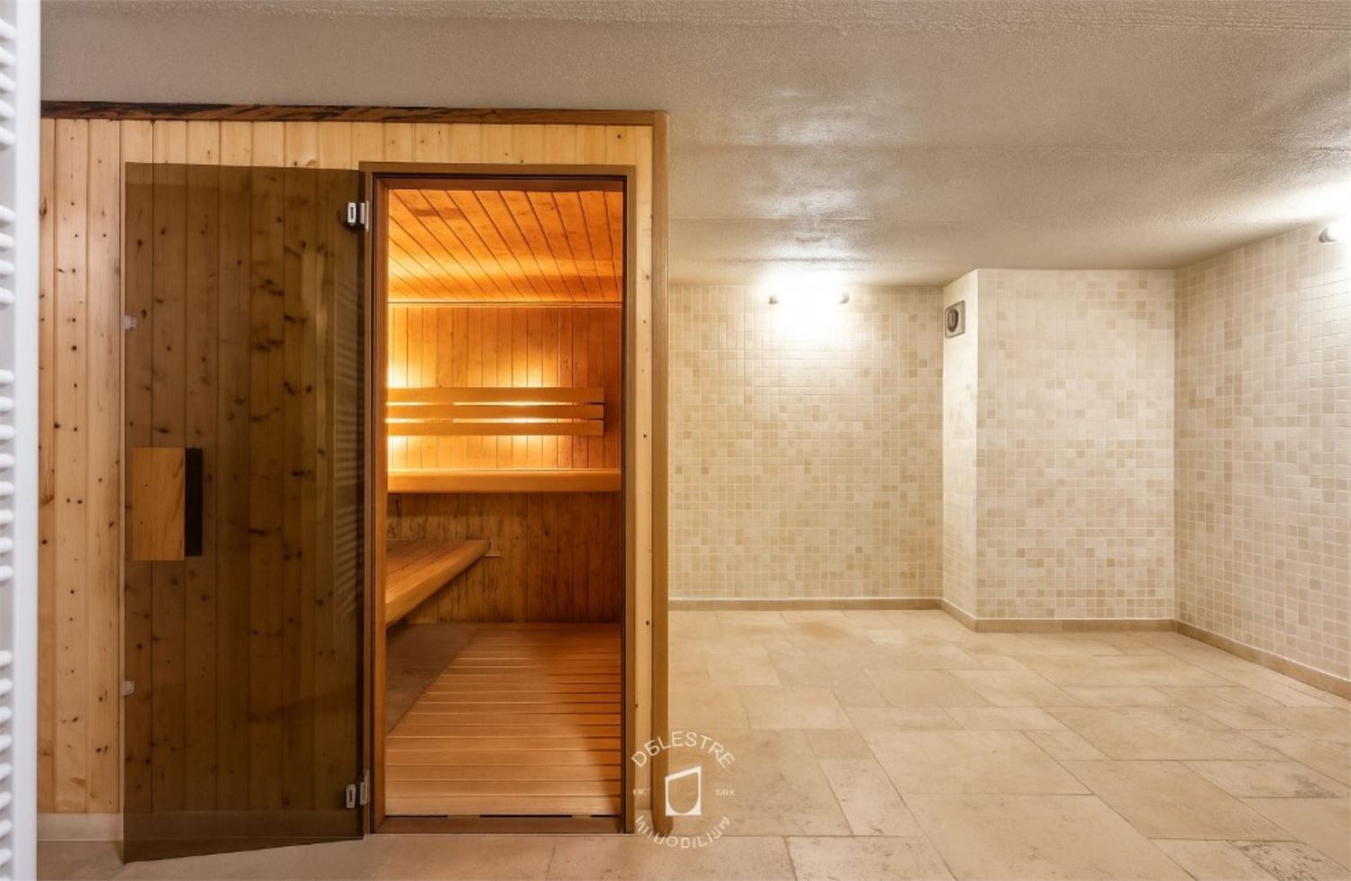 INSTAPKLARE GEZINSWONING MET GARAGE IN RUSTIGE STRAAT foto 17