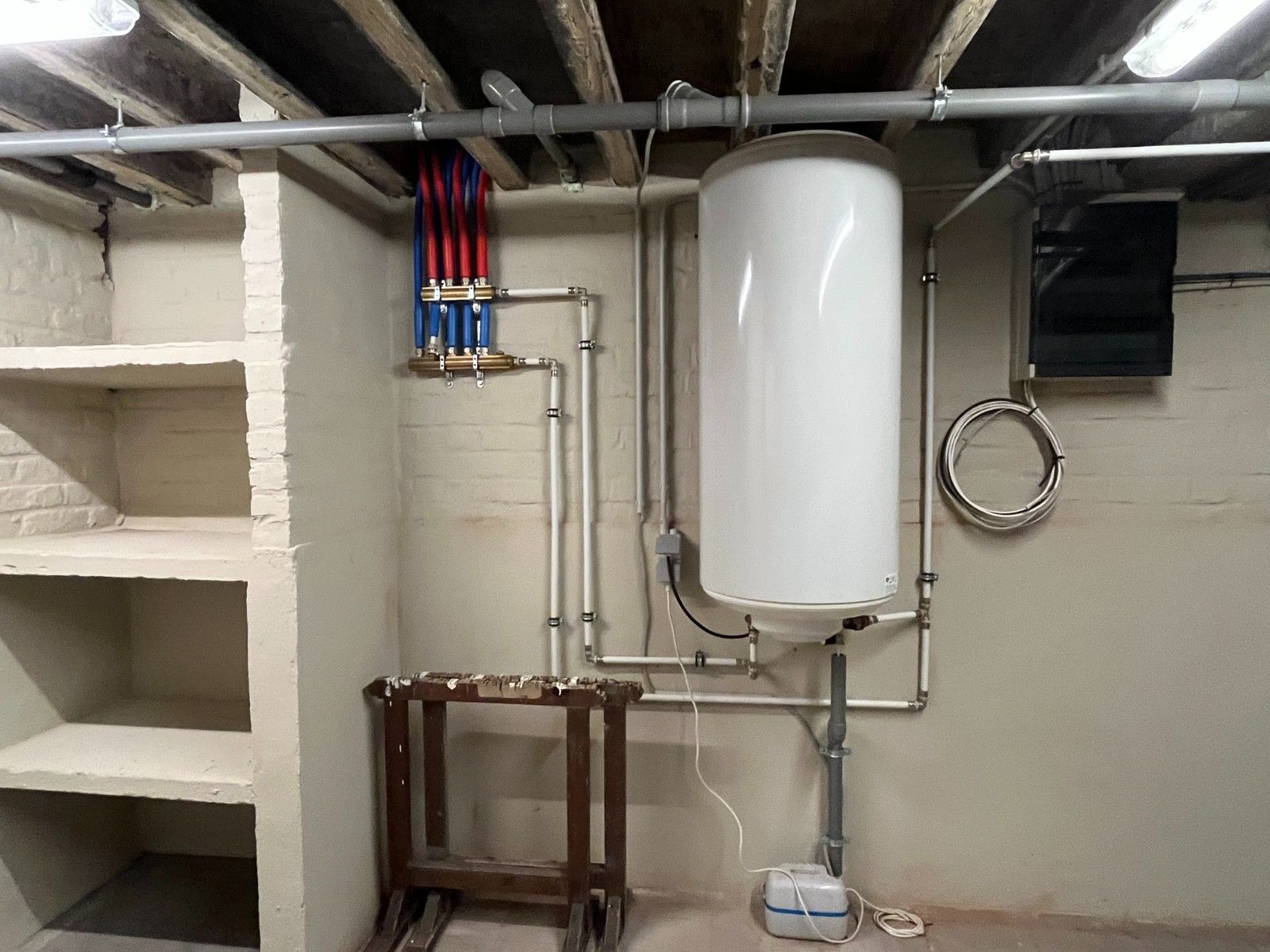 INSTAPKLAAR APPARTEMENT TE KOOP - CENTRUM KORTRIJK foto 6