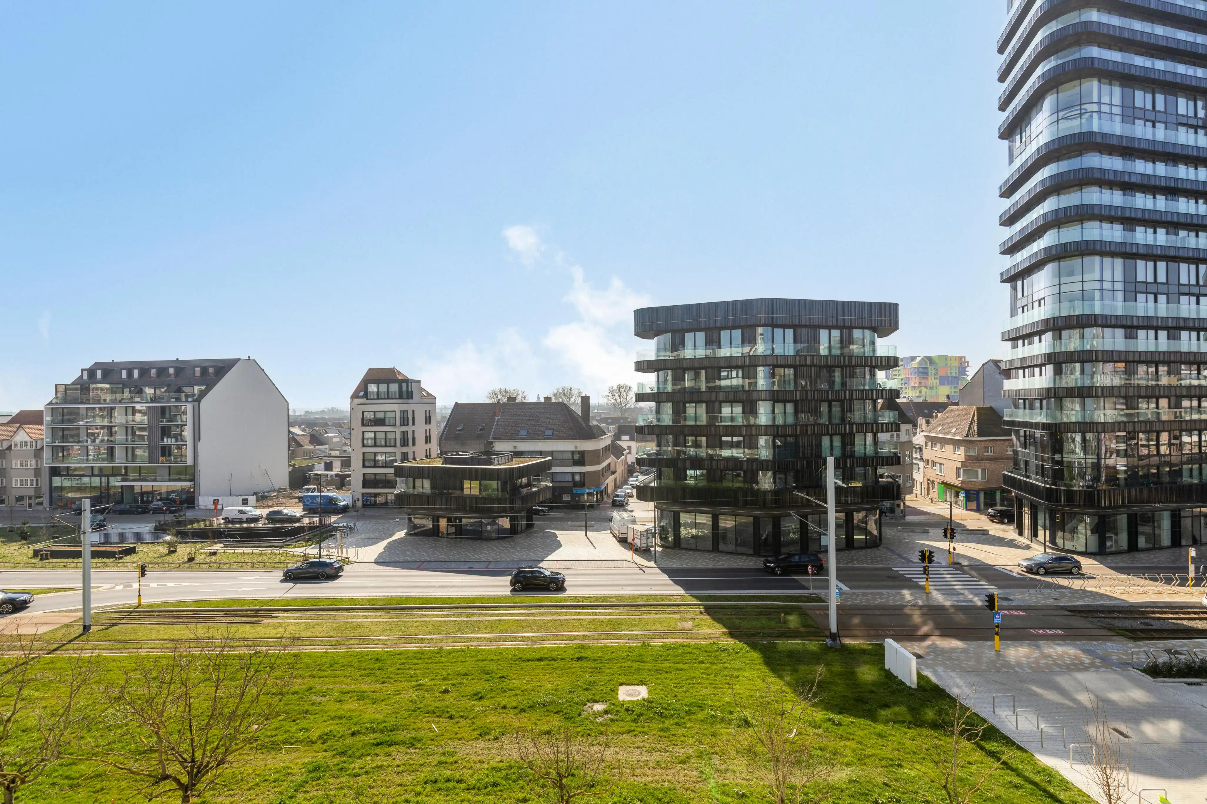 Gerenoveerd appartement met 2 slaapkamers te koop in Heist foto 9