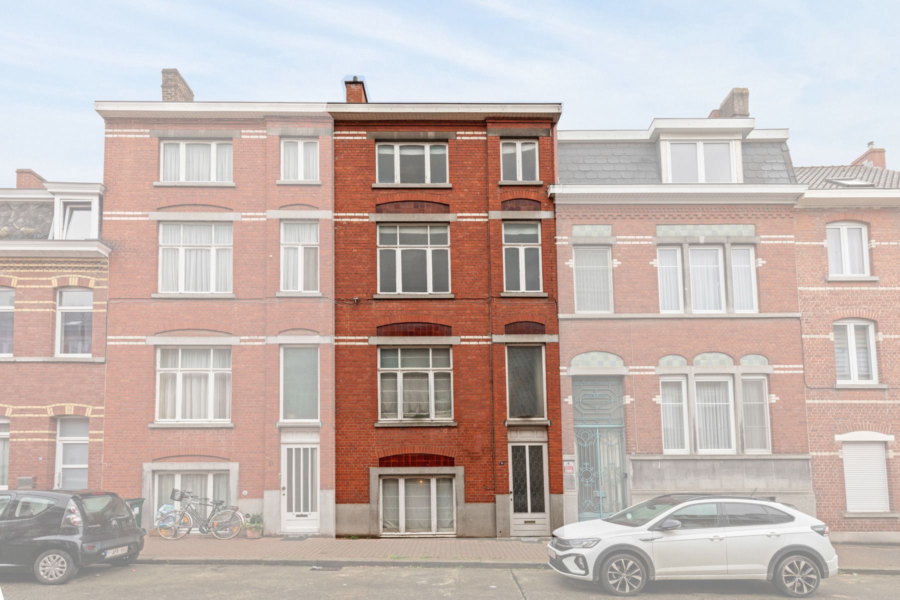 Karaktervolle woning met 4 slaapkamers en prachtige tuin! foto 18