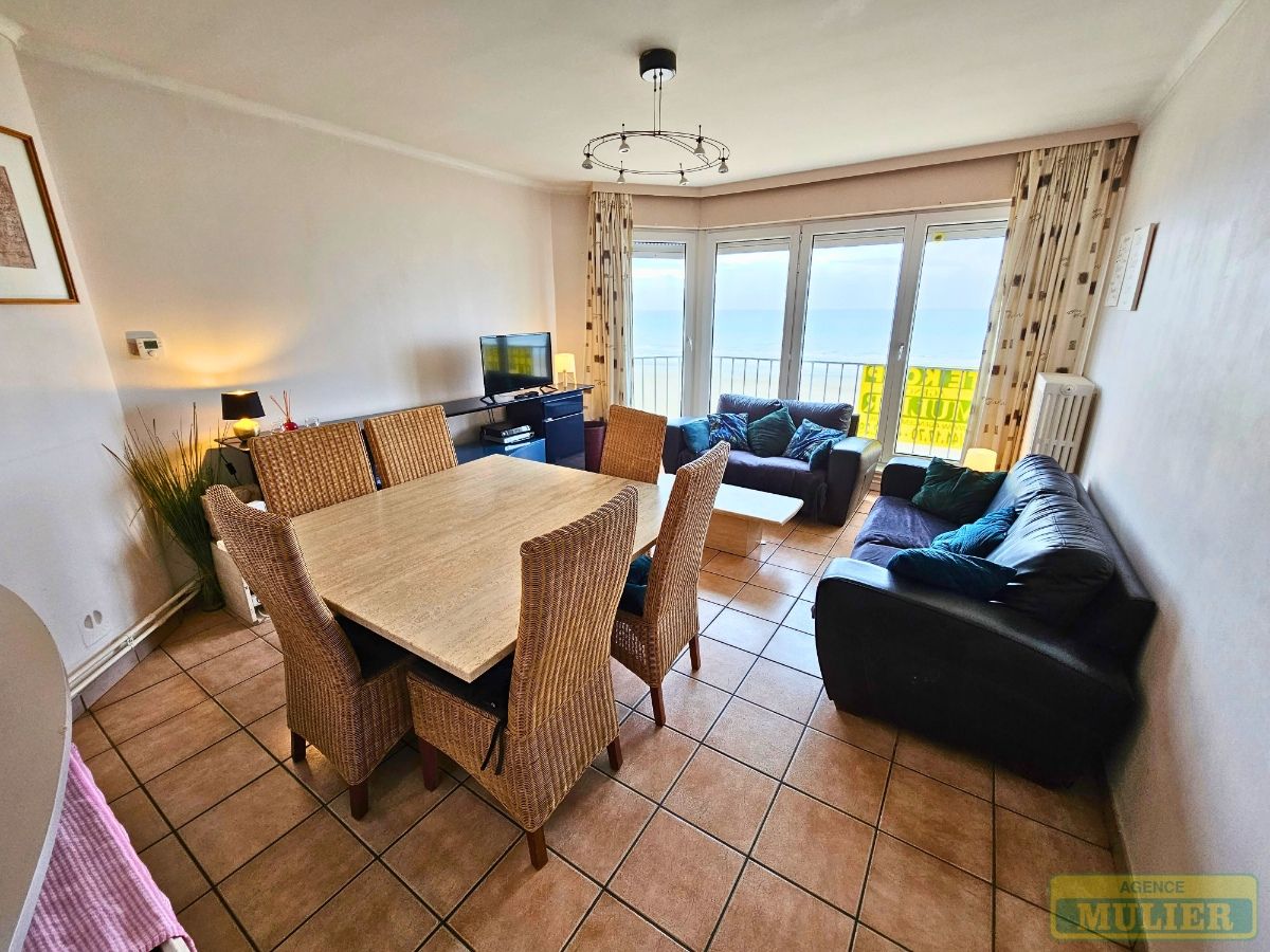 Appartement te koop foto {{pictureIndex}}