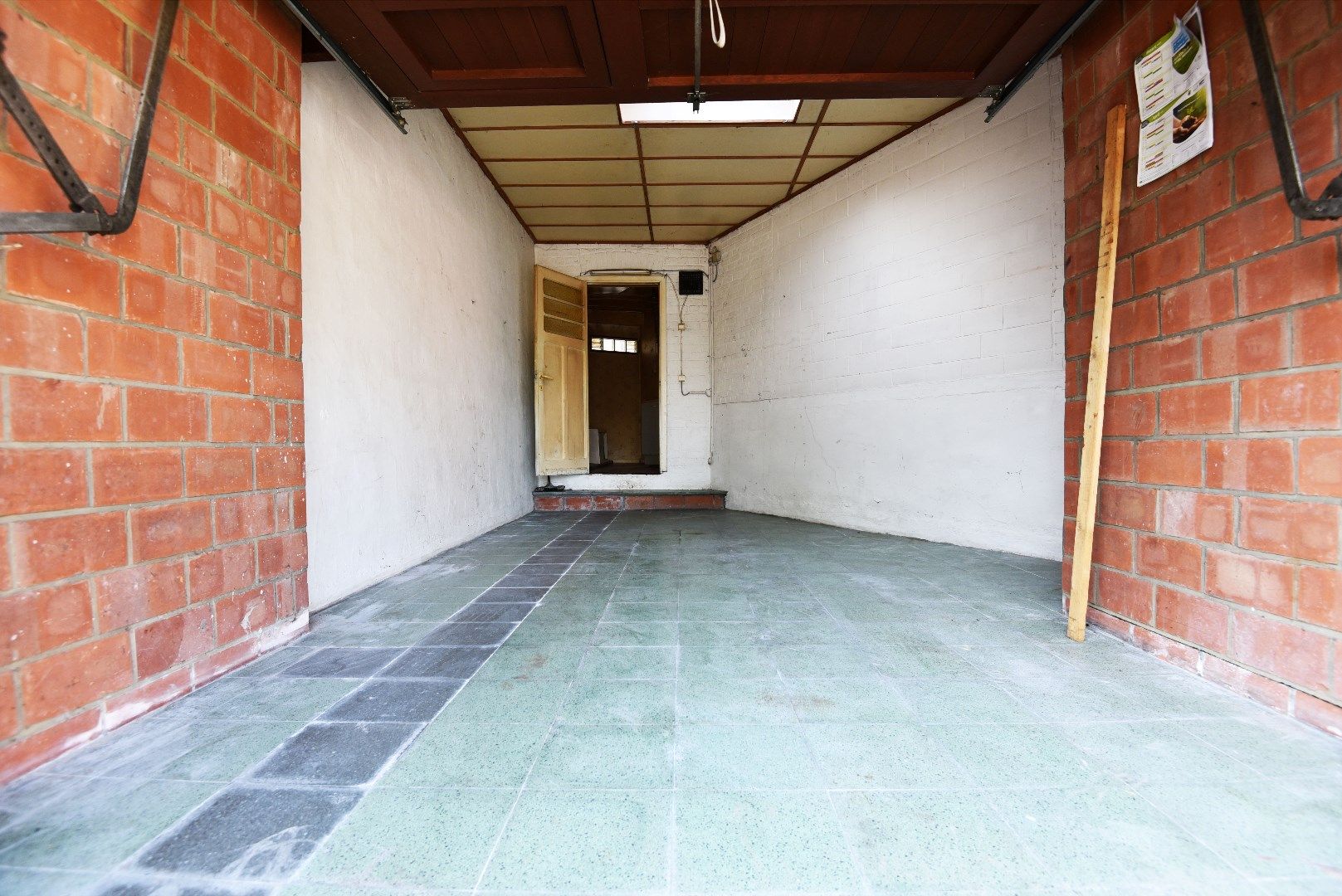 Totaal te renoveren / herop te bouwen woning te Eeklo foto 9